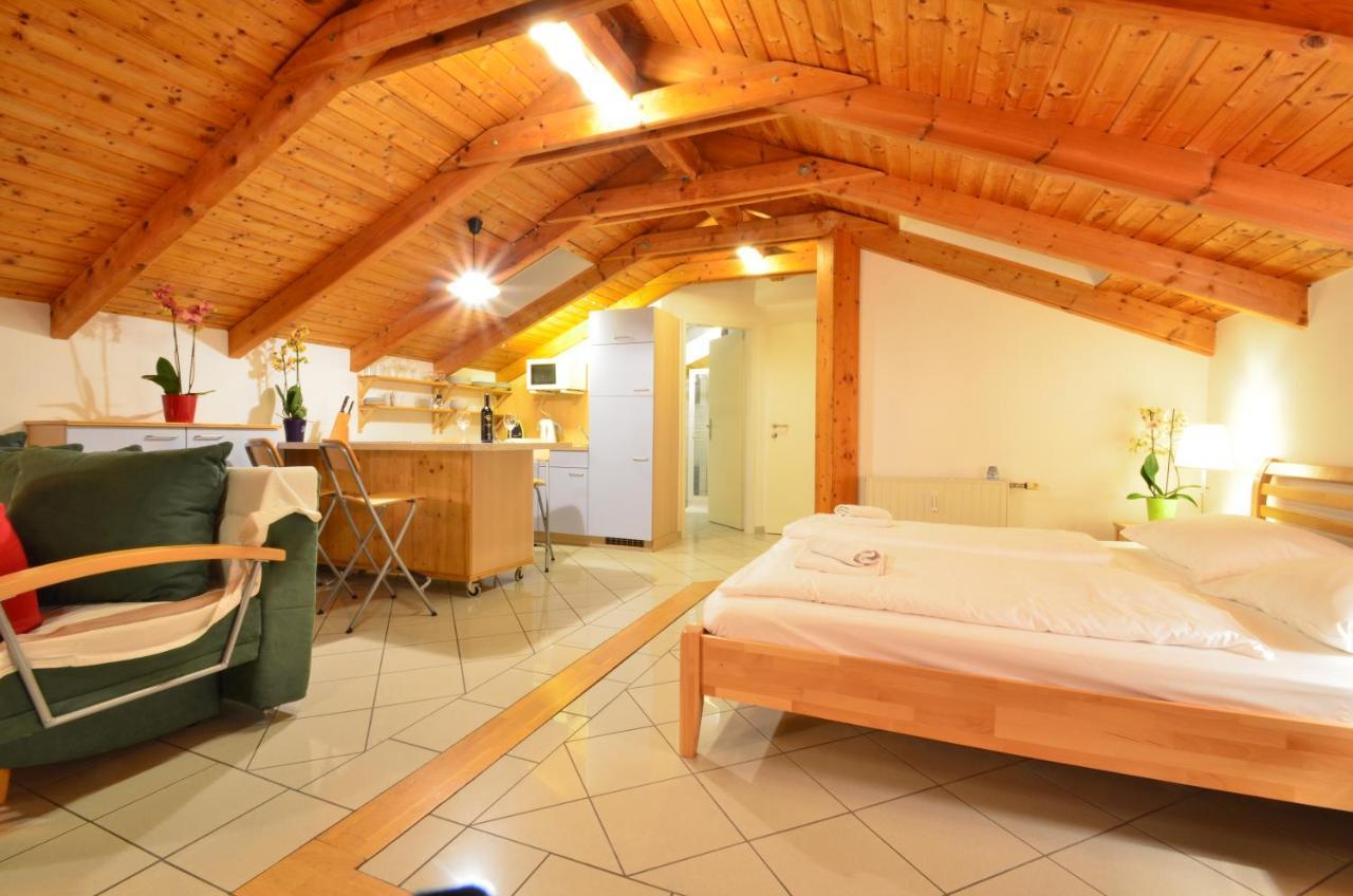 Ajo Vienna Lake View - Contactless Check-In Luaran gambar