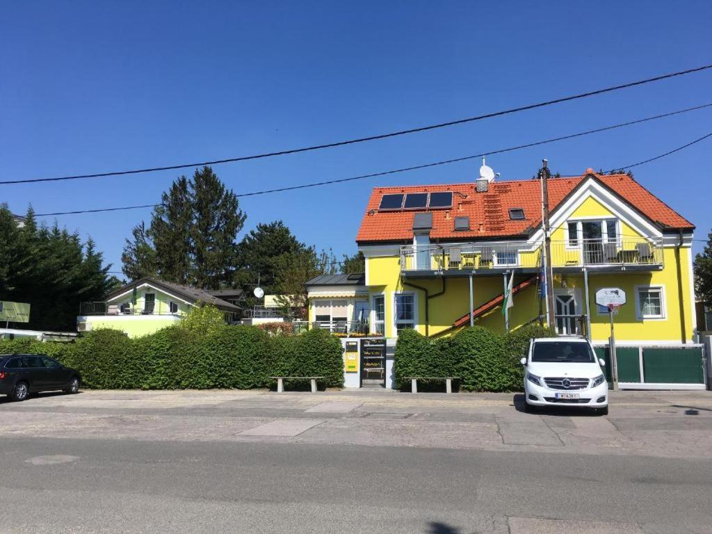 Ajo Vienna Lake View - Contactless Check-In Luaran gambar